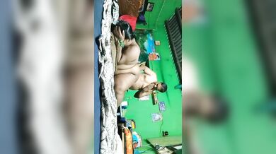 সেক্সি গ্রামের মোটা পরিপক্ক ভাবীকে চোদা