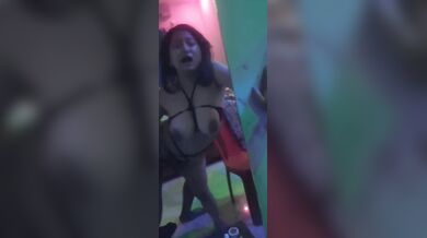 নিটোল বাঙালি বৌদির এমএমএস ভিডিও