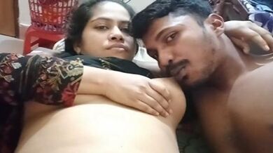 Qattiq kokrakli ayollar Porno soruvchi kokraklar