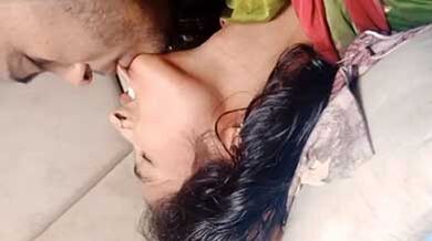 বাংলা দম্পতি চোদাচুদির সাথে গোঙ্গানি